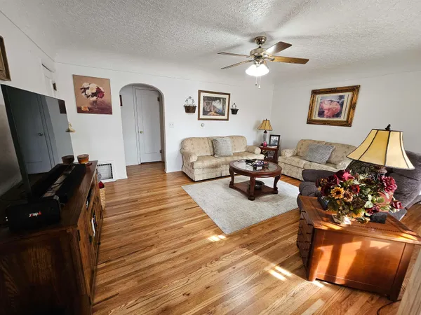 $250,000 | 416 East 26th Avenue, Torrington, WY 82240