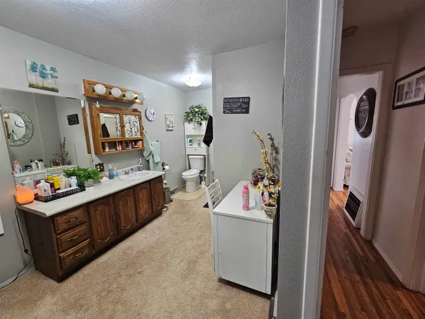 $250,000 | 416 East 26th Avenue, Torrington, WY 82240