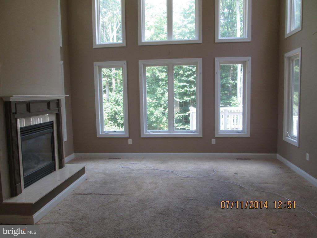 11340 Cross Rd Trail Brandywine, MD 20613 - Photo 7 of 25 Family Room