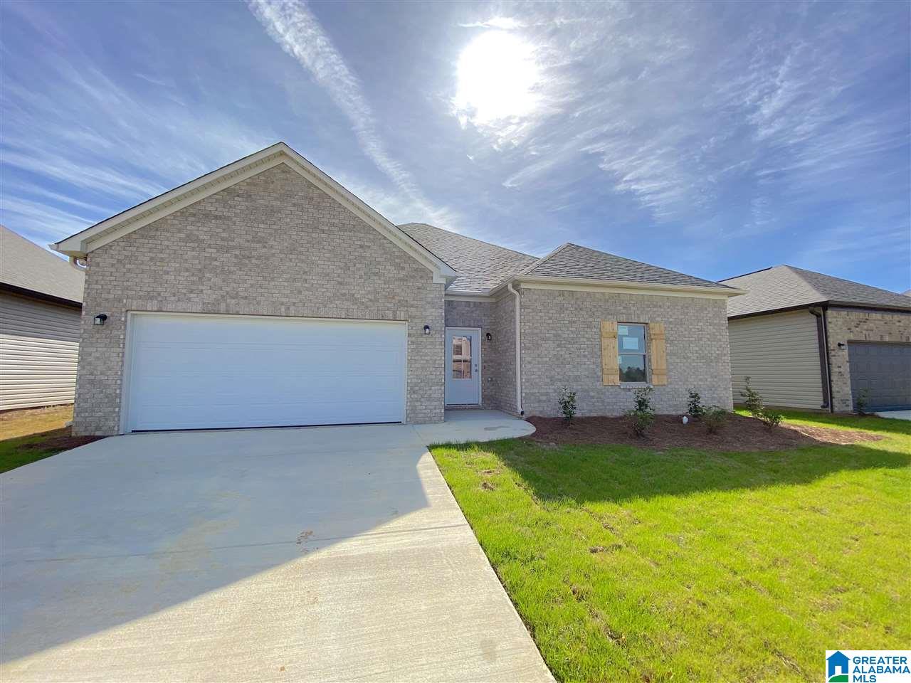102 Ballington Way Clanton, AL 35045 - Photo 1 of 22