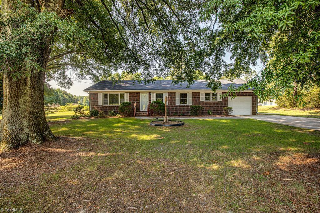 716 Midway School Road Lexington, NC 27295 - Photo 1 of 45 Gallery Image 1