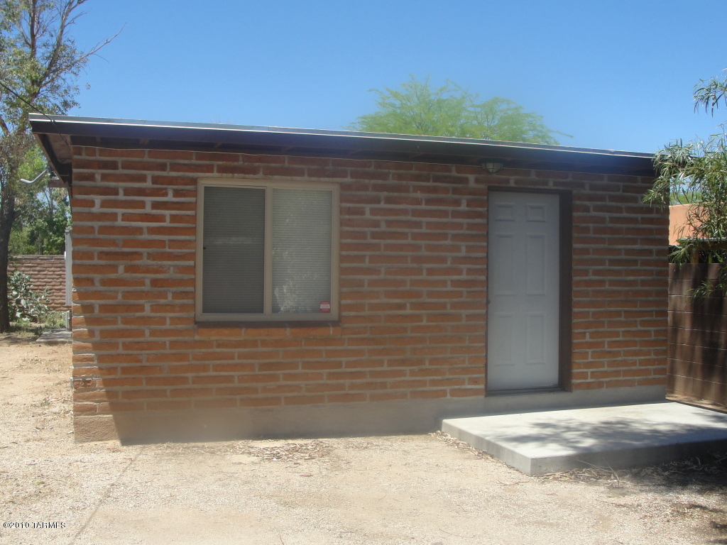 1417 East Allen Road Tucson, AZ 85719 - Photo 2 of 6