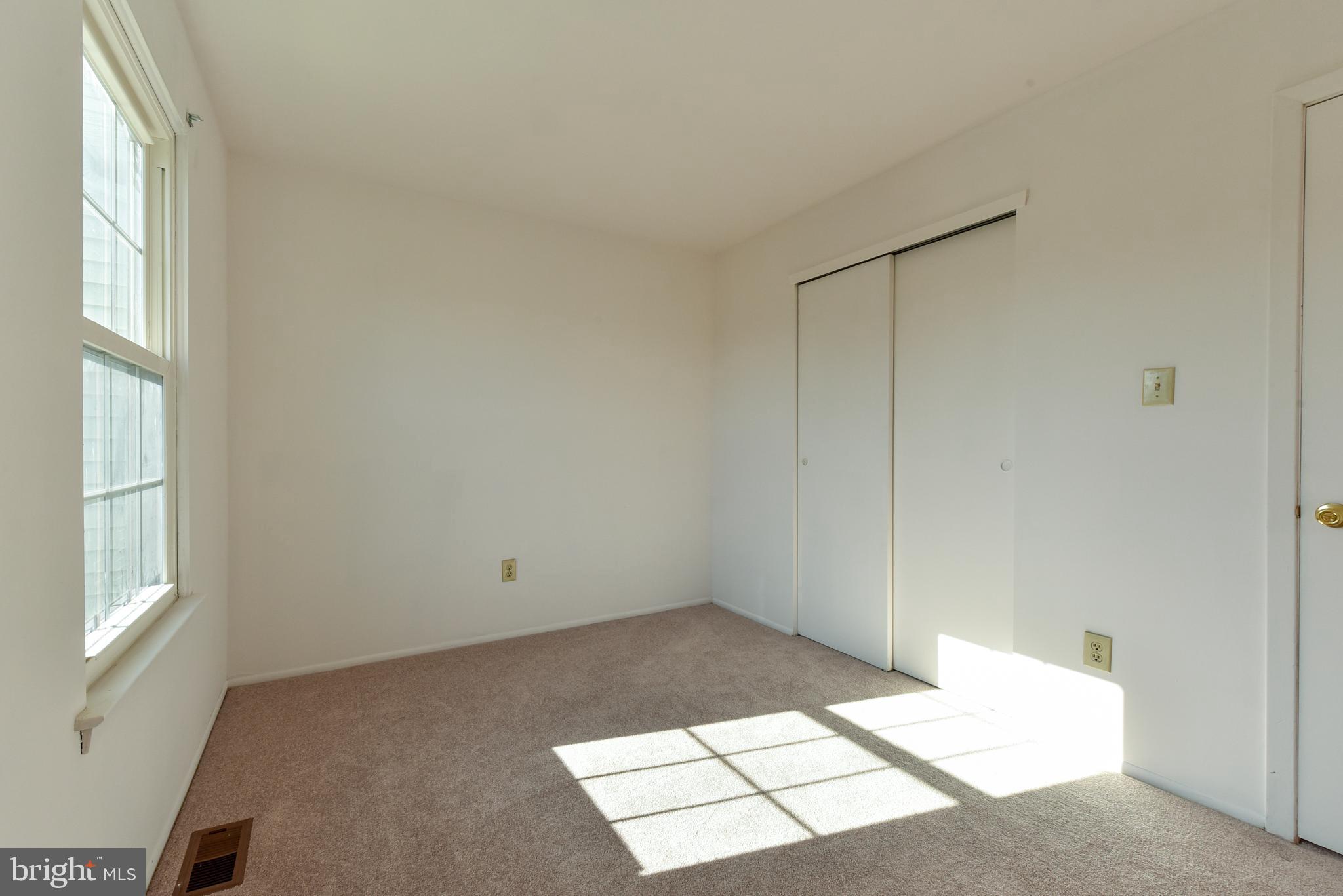 10 Riesling Court Marlton, NJ 08053 - Photo 20 of 34 Bedroom 2
