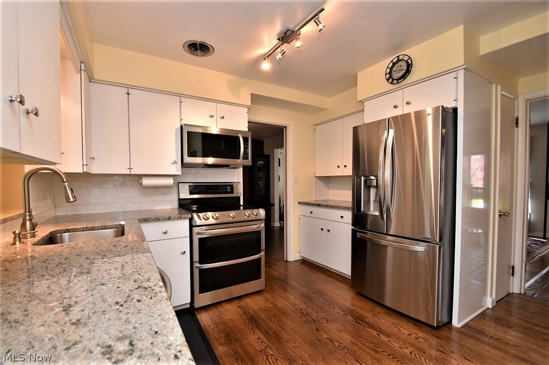 22411 Rye Road Beachwood, OH 44122 - Photo 10 of 25 Gallery Image 10