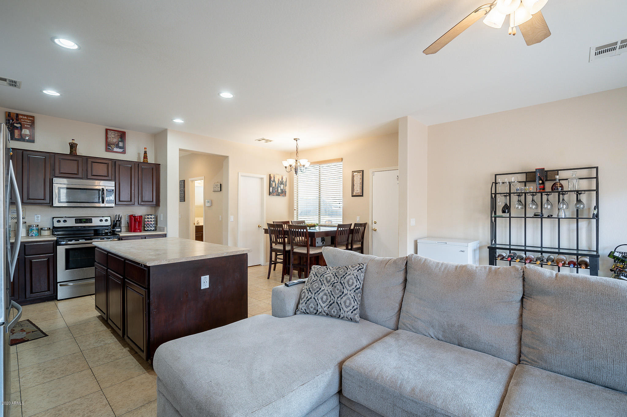 9371 West Payson Road Tolleson, AZ 85353 - Photo 8 of 29 Payson-14