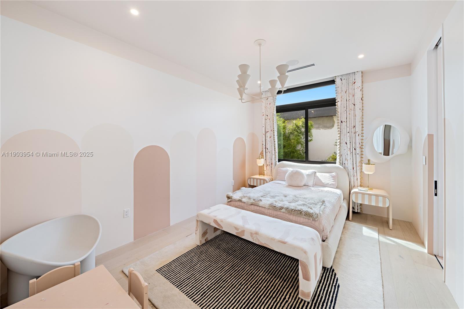 2053 North Bay Road Miami Beach, FL 33140 - Photo 51 of 99