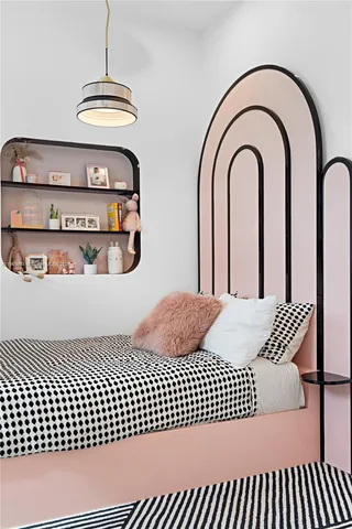 $26,500,000 | 2053 North Bay Road, Miami Beach, FL 33140