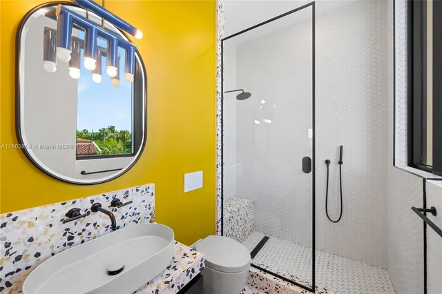 $26,500,000 | 2053 North Bay Road, Miami Beach, FL 33140