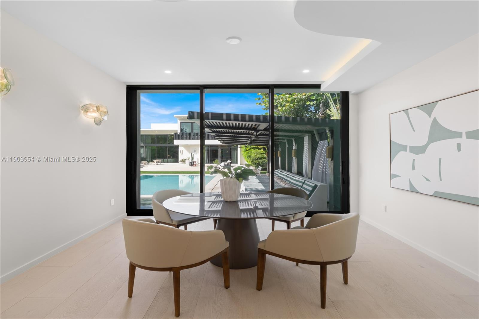 2053 North Bay Road Miami Beach, FL 33140 - Photo 70 of 99