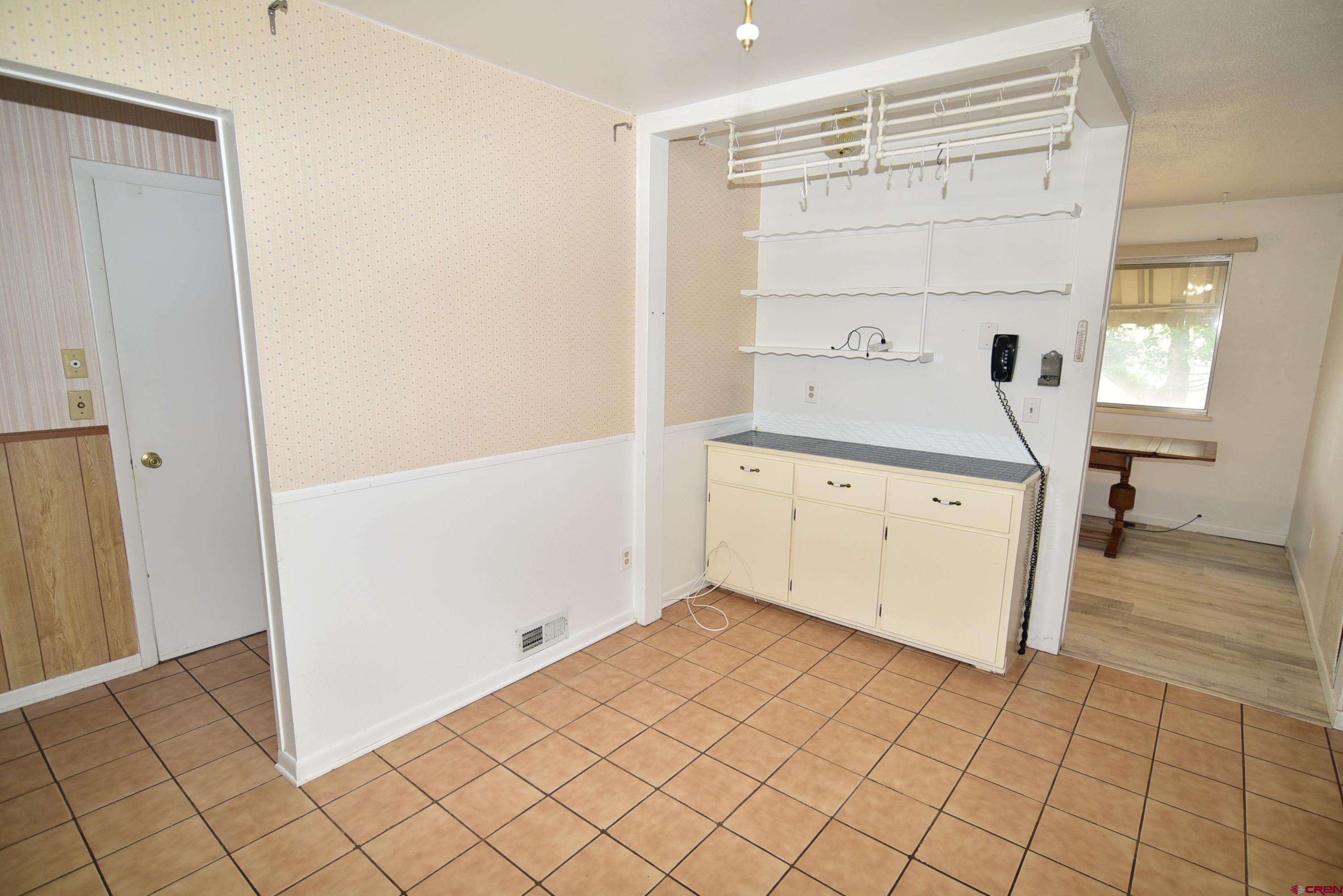 13169 Hillcrest Road Eckert, CO 81418 - Photo 4 of 28 Gallery Image 4