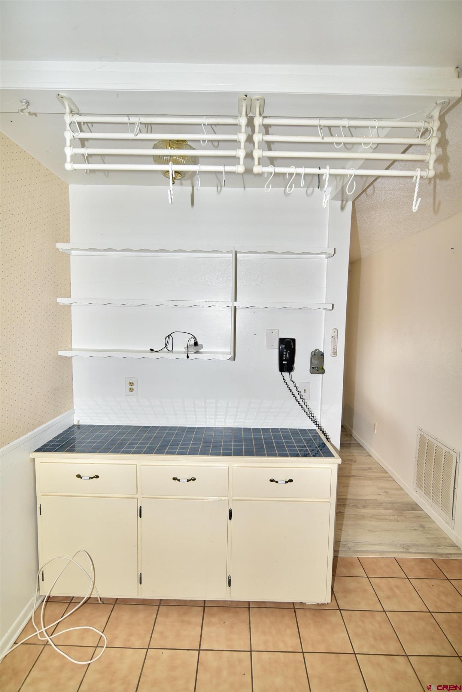 13169 Hillcrest Road Eckert, CO 81418 - Photo 6 of 28 Gallery Image 6