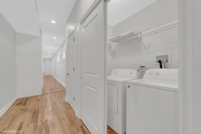 $2,600 | 6711 South Paxton Avenue, Unit 1, Chicago, IL 60649