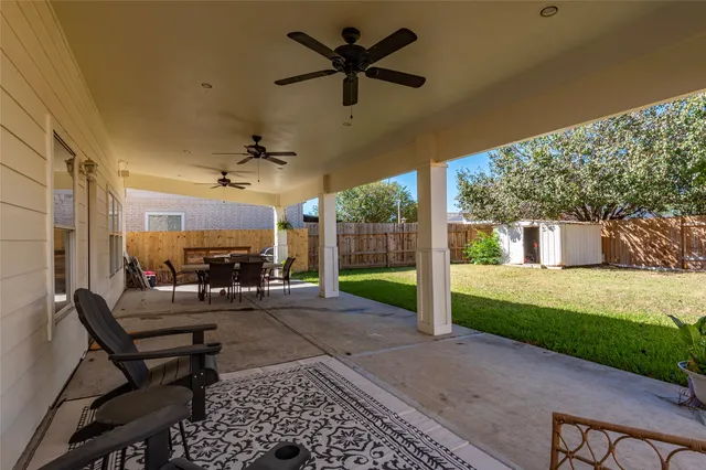 $344,900 | 9331 Stoneridge Canyon Lane, Houston, TX 77089