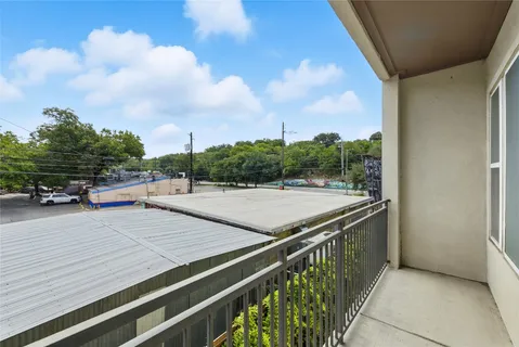 $370,000 | 1900 Barton Springs Road, Unit 2003, Austin, TX 78704