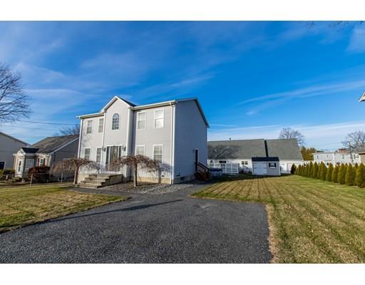 262 Sterling Street Fall River, MA 02721 - Photo 3 of 30 Gallery Image 3