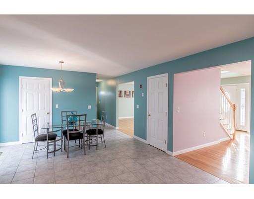 262 Sterling Street Fall River, MA 02721 - Photo 10 of 30 Gallery Image 10
