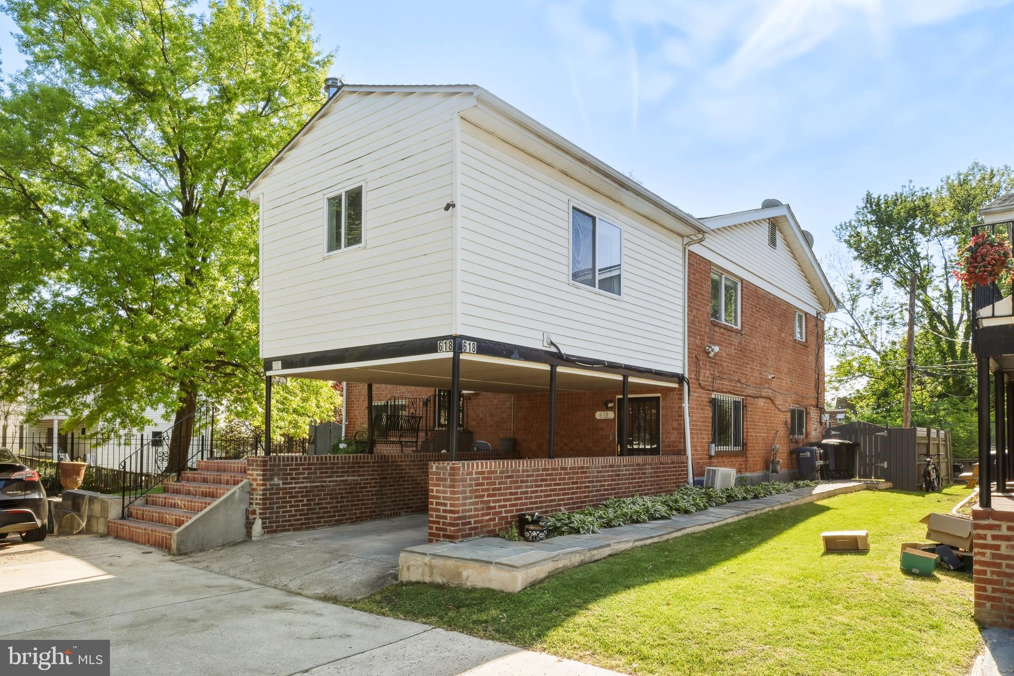 618 Geranium Street Northwest Washington, DC 20012 - Photo 41 of 44 outside North side