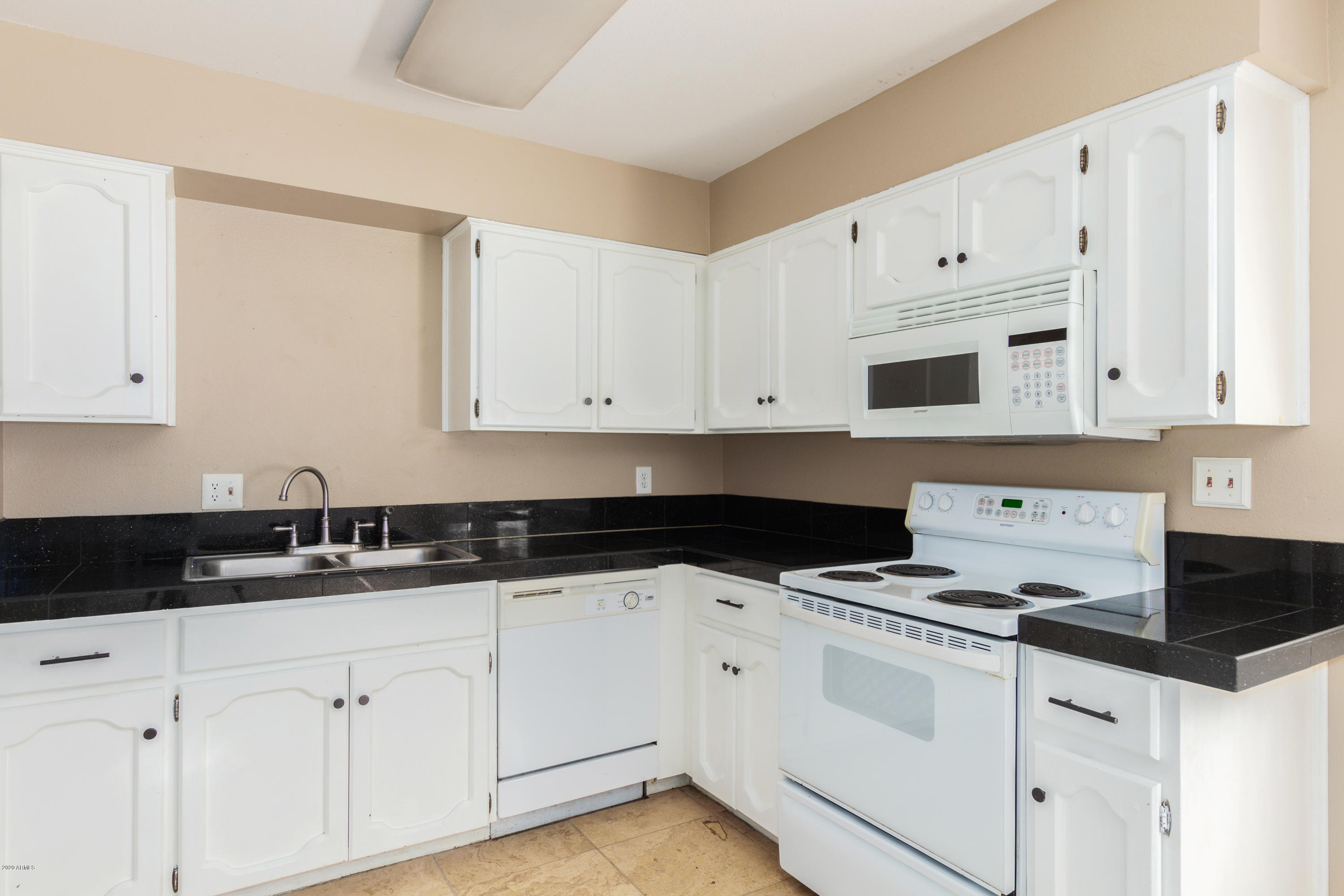 2725 South Rural Road, Unit 35 Tempe, AZ 85282 - Photo 16 of 39 Rural (13)