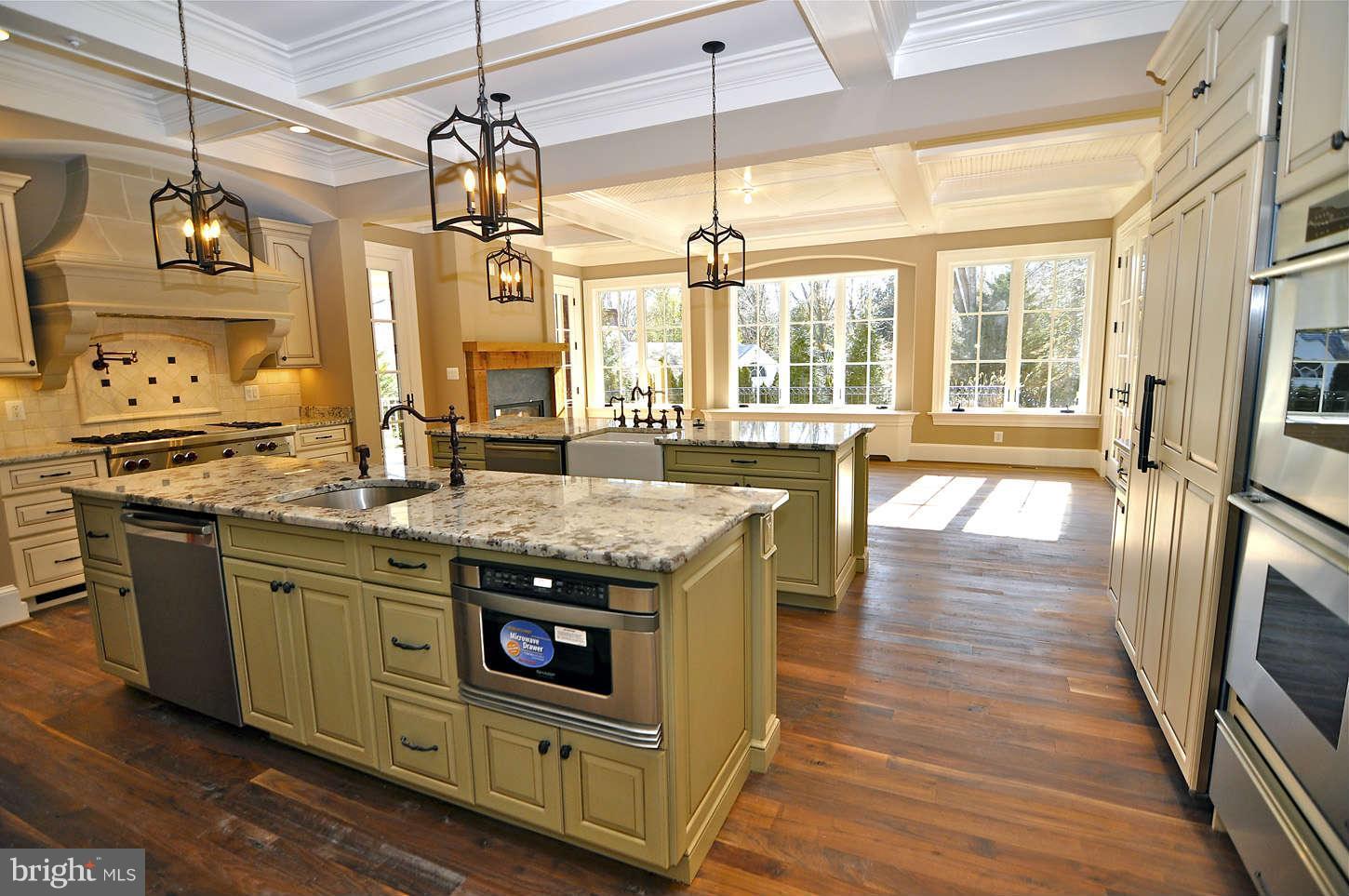6908 Blaisdell Road Bethesda, MD 20817 - Photo 4 of 30 Kitchen