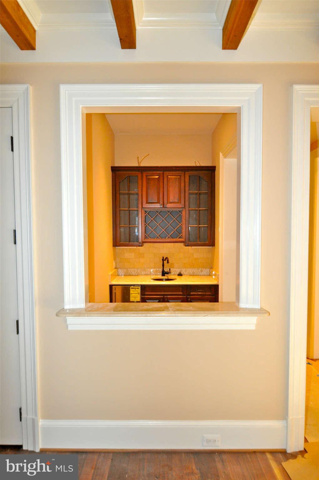 6908 Blaisdell Road Bethesda, MD 20817 - Photo 10 of 30 Wet Bar