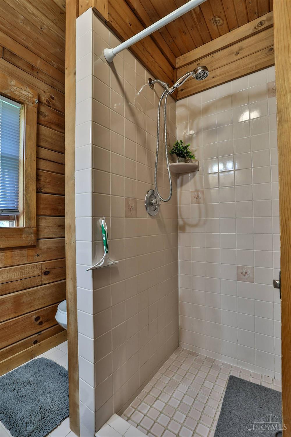 1865 North Dearborn Road West Harrison, IN 47060 - Photo 24 of 59 Gallery Image 24
