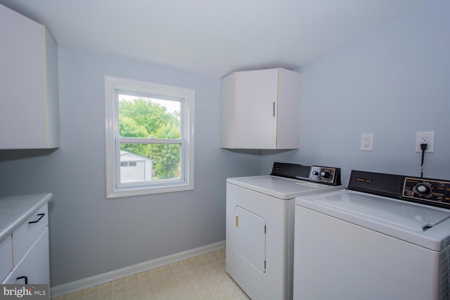 6034 Bartonsville Road Frederick, MD 21704 - Photo 13 of 56 Washer/Dryer Room