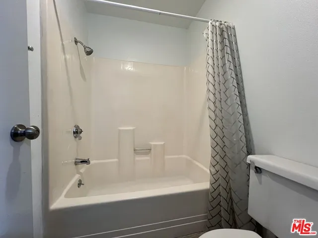 $2,500 | 1115 Raintree Circle, Culver City, CA 90230