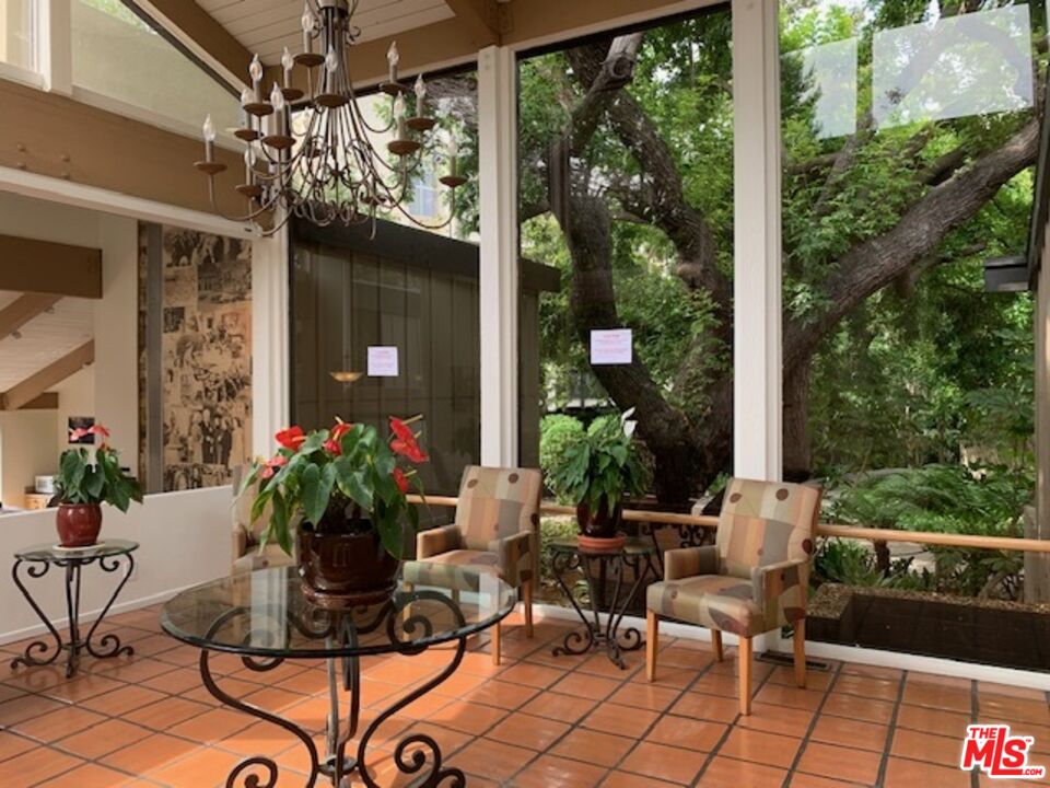 1115 Raintree Circle Culver City, CA 90230 - Photo 7 of 14