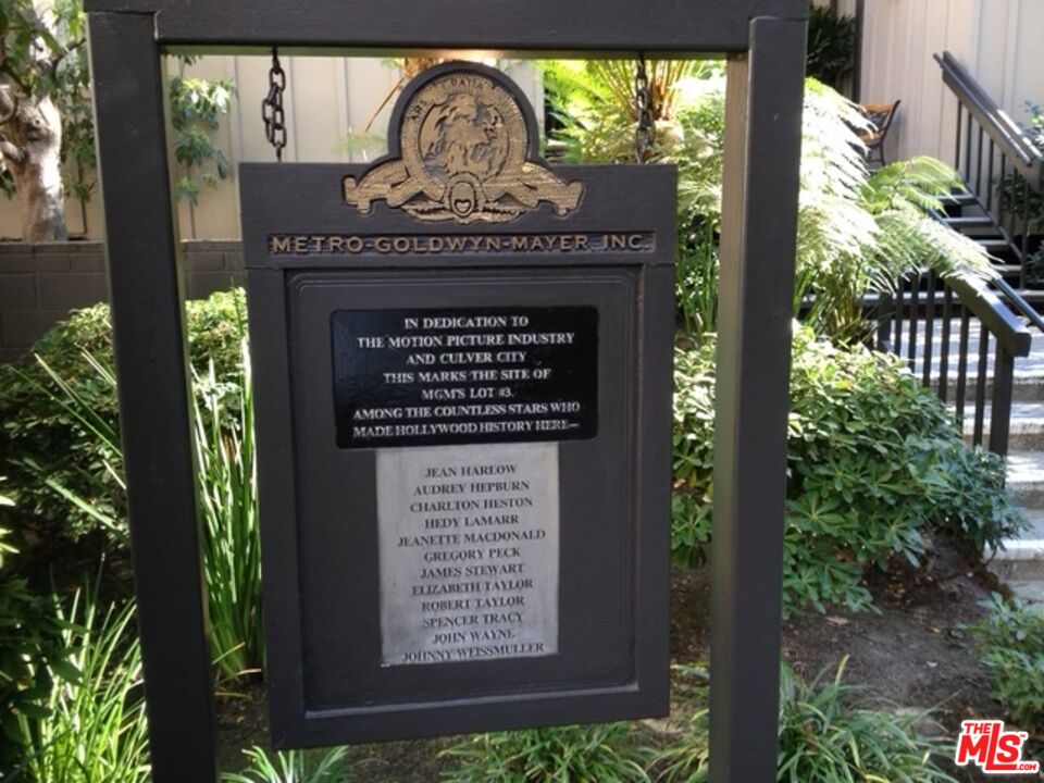 1115 Raintree Circle Culver City, CA 90230 - Photo 8 of 32