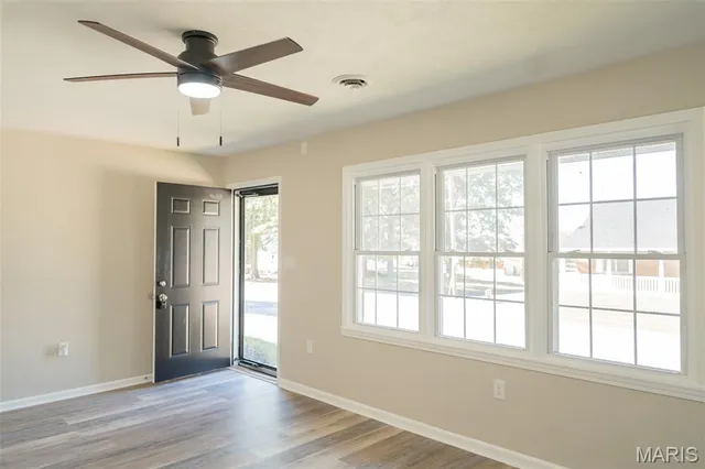 $184,900 | 210 Plum Street, St. Elizabeth, MO 65075