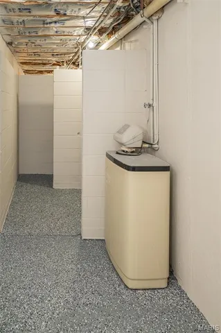 $184,900 | 210 Plum Street, St. Elizabeth, MO 65075