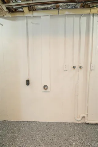 $184,900 | 210 Plum Street, St. Elizabeth, MO 65075