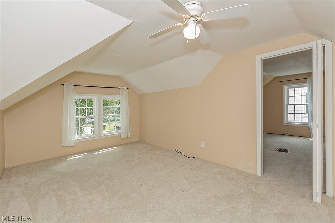 1652 Edgefield Road Lyndhurst, OH 44124 - Photo 23 of 35