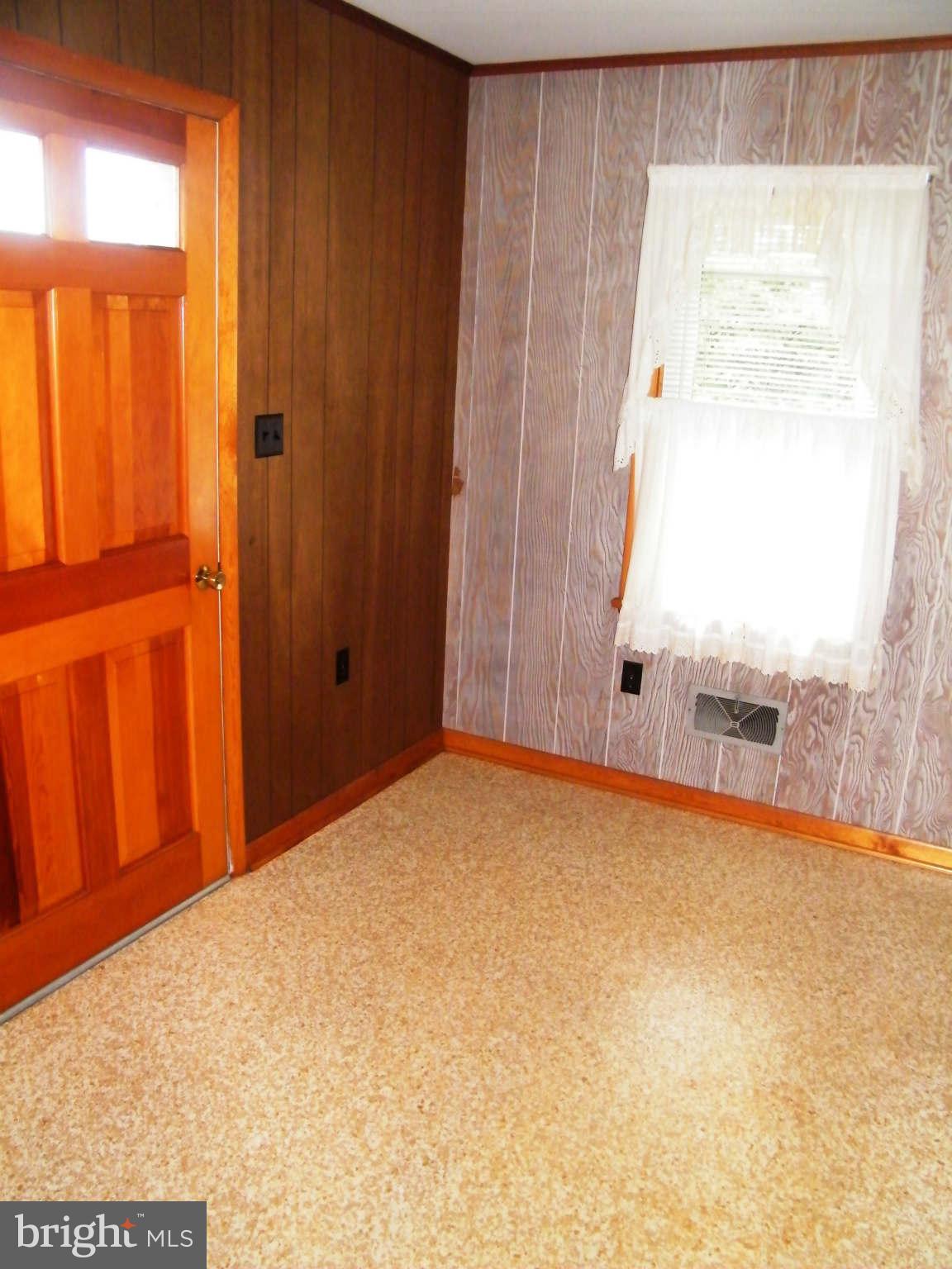 2302 Cape Horn Road Hampstead, MD 21074 - Photo 9 of 29 Interior (General)