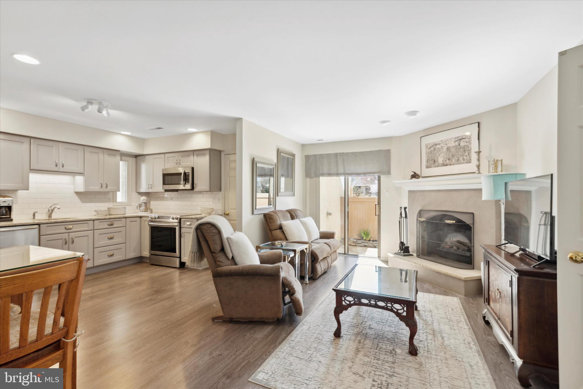 44 Highgate Lane Blue Bell, PA 19422 - Photo 7 of 25