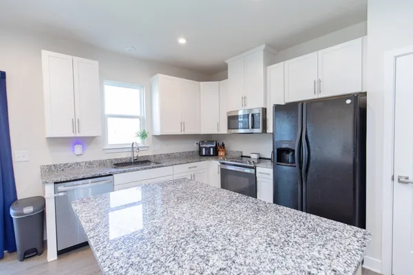$296,500 | 1016 Riverbrook Drive, Gallatin, TN 37066