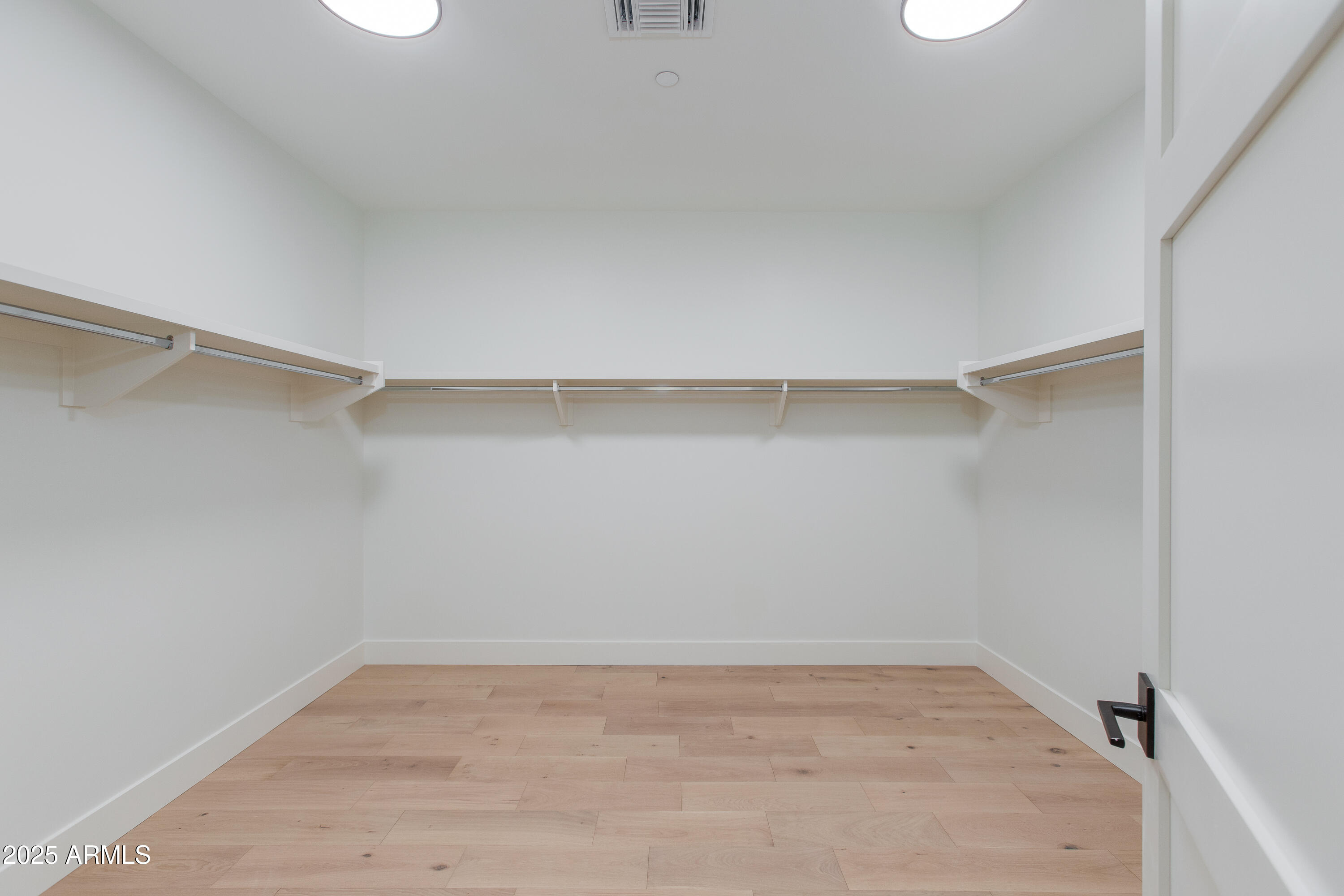 5000 North Camelback Ridge Drive, Unit 206 Scottsdale, AZ 85251 - Photo 36 of 62 a view of an empty room