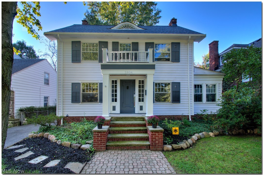 2904 Coleridge Road Cleveland, OH 44118 - Photo 1 of 35