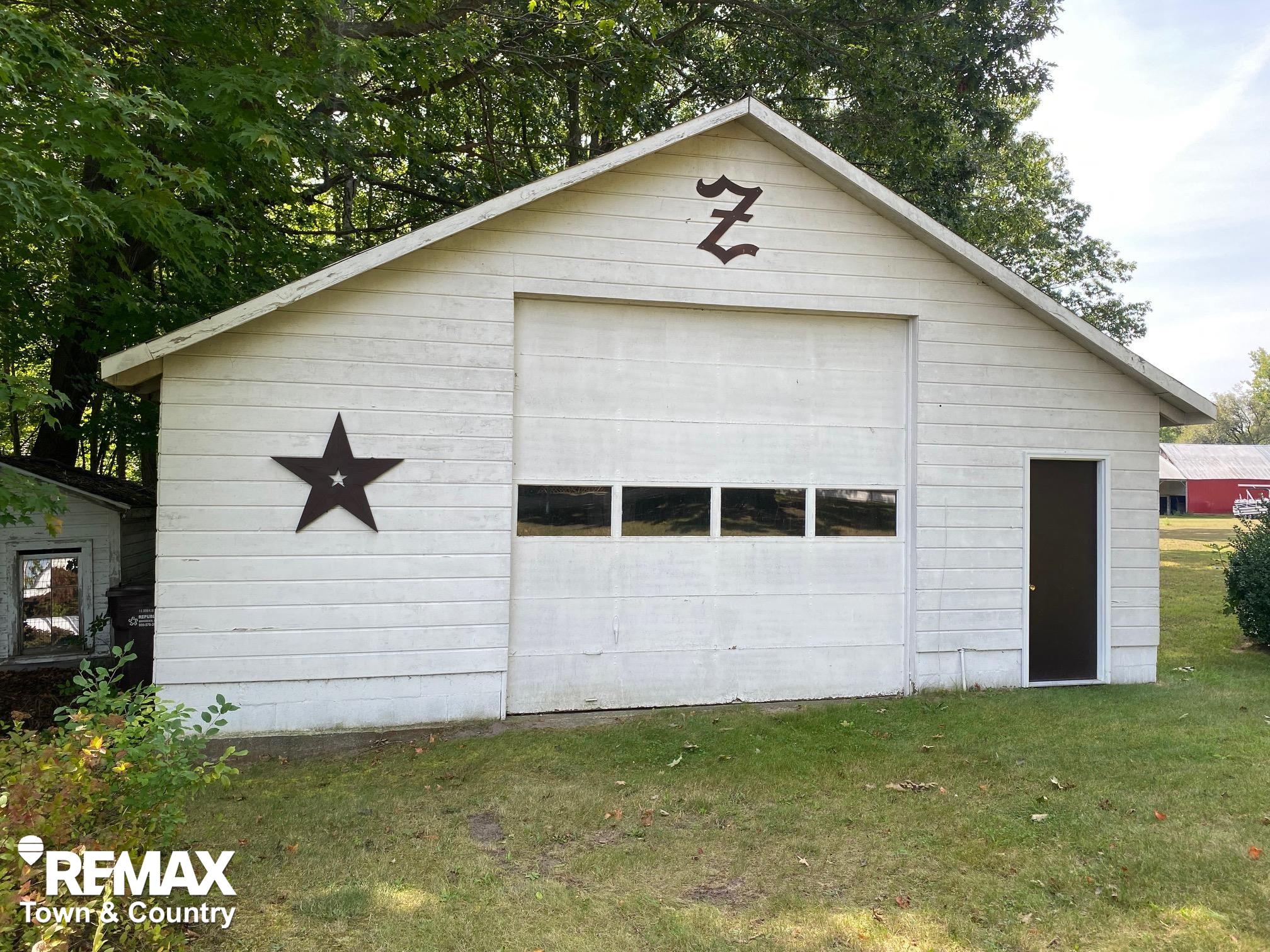 4169 Howard Road Gladwin, MI 48624 - Photo 20 of 23