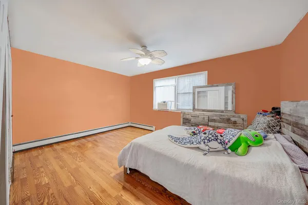 $549,999 | 53 Spruce Street, Central Islip, NY 11722