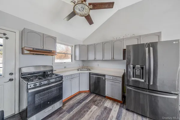 $549,999 | 53 Spruce Street, Central Islip, NY 11722