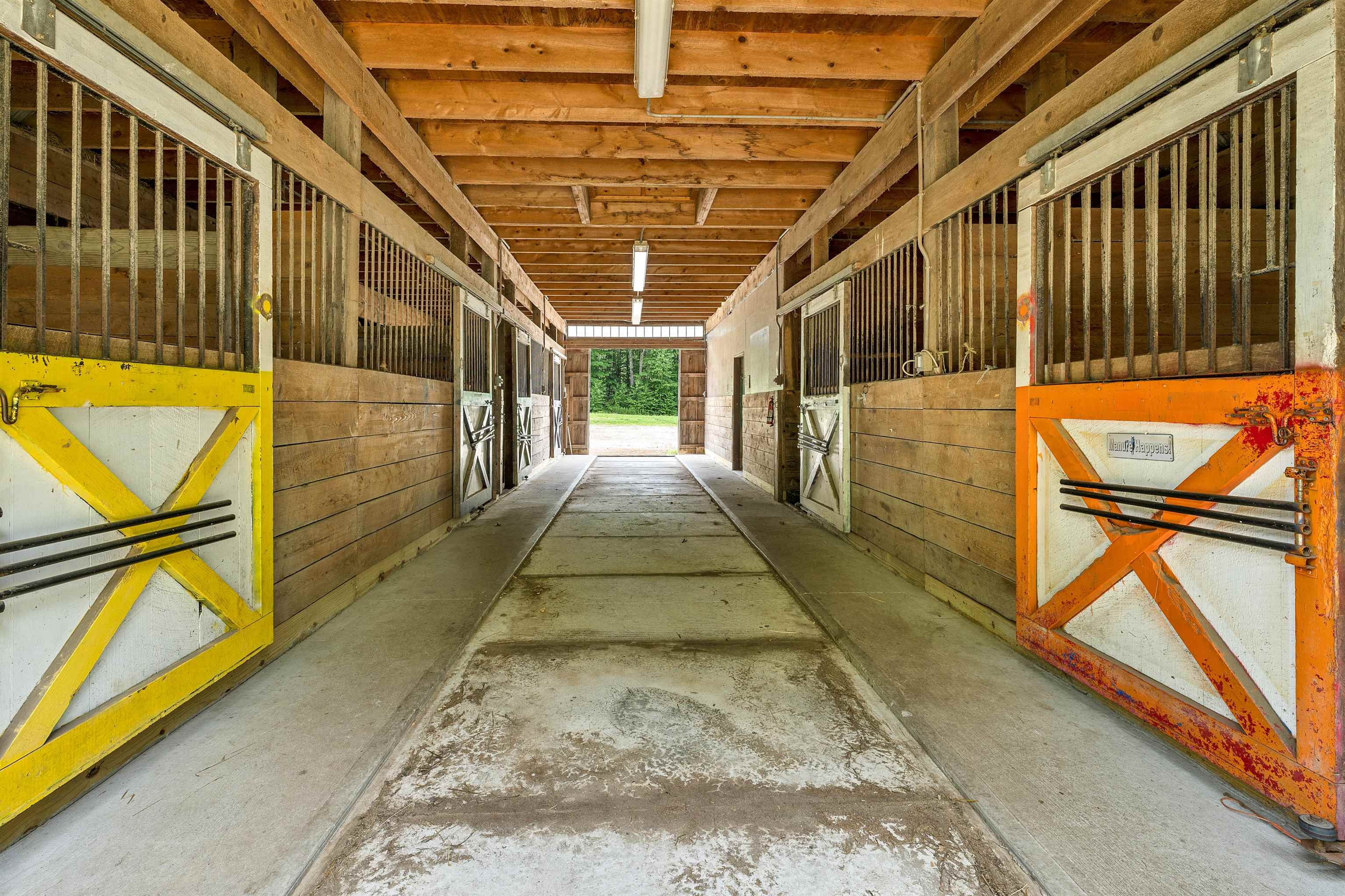 334 College Hill Road Hopkinton, NH 03229 - Photo 28 of 40