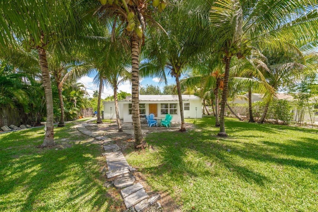 2729 Helyn Road Lake Worth, FL 33461 - Photo 3 of 6 Photo 3
