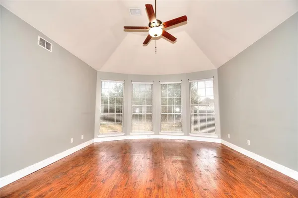 $599,900 | 6212 Meadowcrest Lane, Sachse, TX 75048