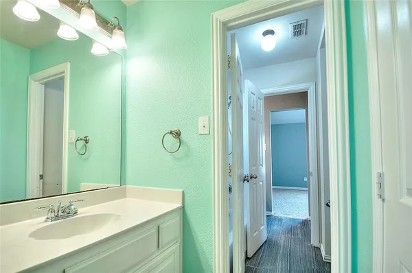 $599,900 | 6212 Meadowcrest Lane, Sachse, TX 75048