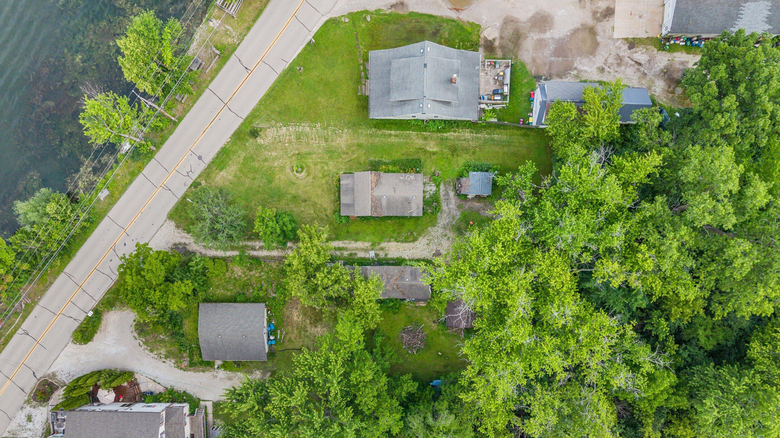 7110 North Tichigan Road Waterford, WI 53185 - Photo 29 of 34 28_dji_20260625170547_0272_d