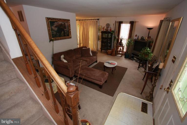 2610 Ashmont Terrace Silver Spring, MD 20906 - Photo 8 of 27 Staircase