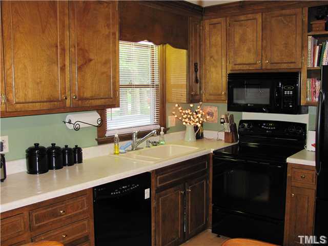 8841 Campfire Trail Raleigh, NC 27615 - Photo 10 of 22