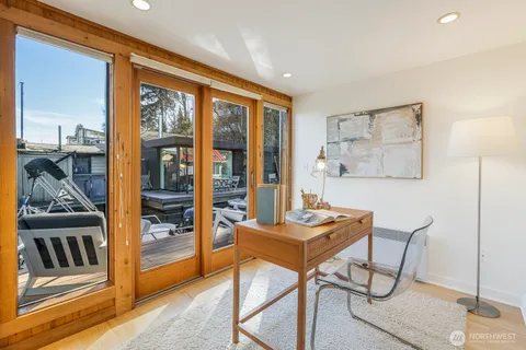 $1,900,000 | 3110 Portage Bay Place East, Unit C, Seattle, WA 98102