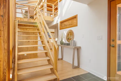 $1,900,000 | 3110 Portage Bay Place East, Unit C, Seattle, WA 98102